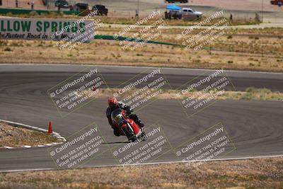 media/Apr-19-2025-AHRMA (Sat) [[3d98ca3309]]/Race/Group 4/Turn 4/